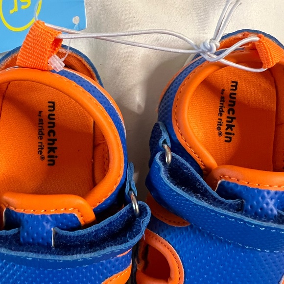 Munchkin by Stride Rite Kids Made to Play Sandals in Vibrant Blue and Orange - Picture 2 of 5